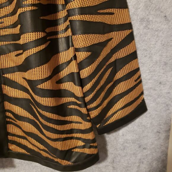 CHICOS Travelers Mesh Jacket Women's XL  Faux Leather Animal Print $149.99 NWT - Picture 9 of 14